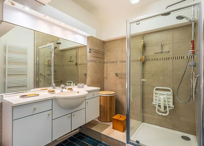 Port De La Gavine I-5 By Interhome Appartement Hyères